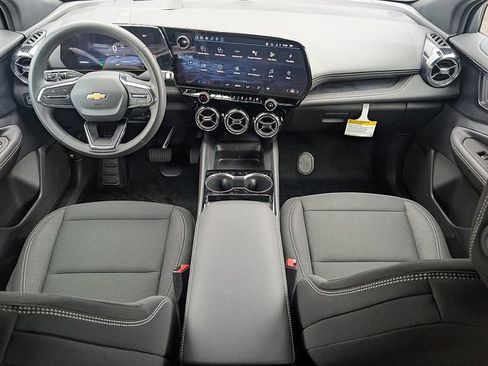 New 2026 Chevrolet Blazer EV LT image 14