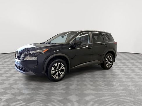 Used 2022 Nissan Rogue SV w/ SV Premium Package image 6