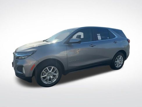 Used 2024 Chevrolet Equinox LT FWD image 5