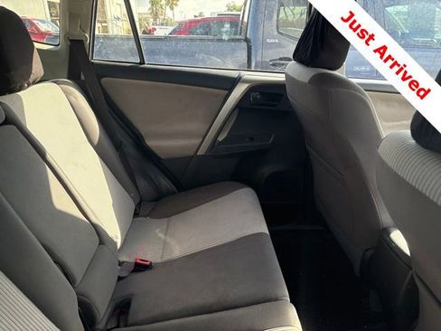 Used 2015 Toyota RAV4 LE FWD image 16
