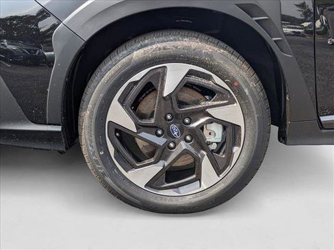 Used 2025 Subaru Crosstrek 2.5i Limited w/ Crosstrek Mirror Package image 9