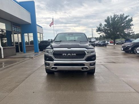 Used 2019 RAM 1500 Limited AWD/4WD image 2