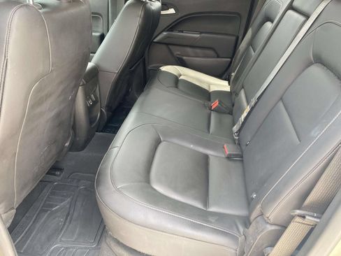 Used 2022 Chevrolet Colorado ZR2 AWD/4WD image 11