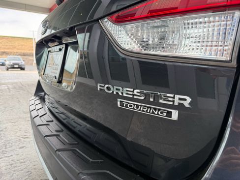 Used 2019 Subaru Forester Touring w/ Popular Package #3 AWD/4WD image 14