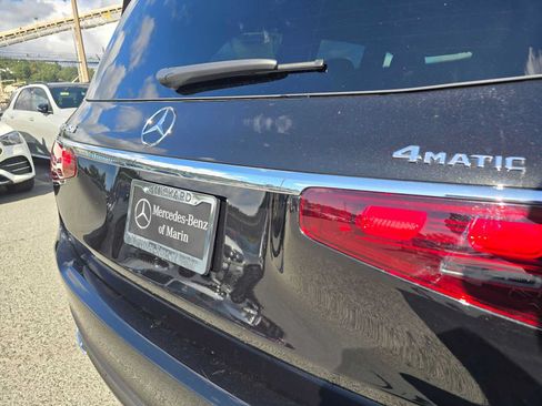 Used 2026 Mercedes-Benz GLS 450 4MATIC image 17