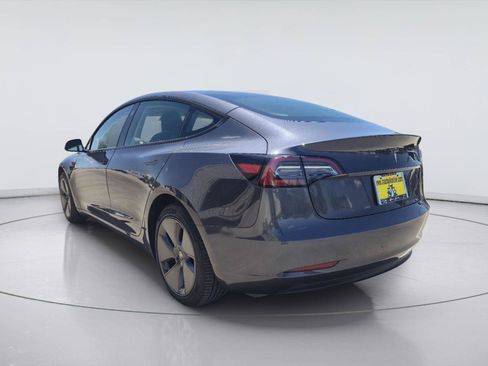 Used 2023 Tesla Model Y AWD image 3