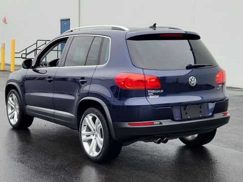 Used 2016 Volkswagen Tiguan SEL image 3