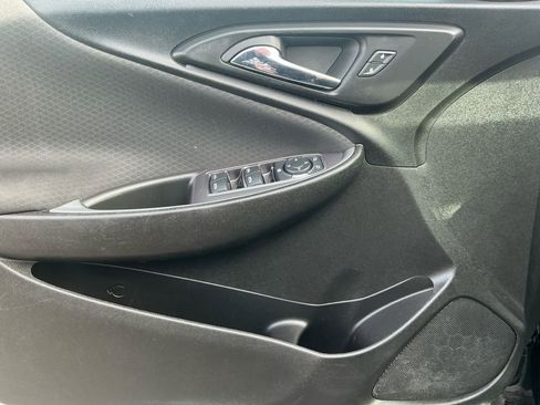 Used 2023 Chevrolet Malibu LT image 22