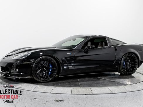 Used 2009 Chevrolet Corvette ZR1 w/ Preferred Equipment Group RWD image 13