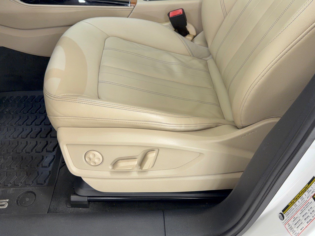 Used 2021 Audi Q5 2.0T Premium Plus AWD/4WD image 16