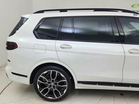Used 2023 BMW X7 xDrive40i w/ Executive Package AWD/4WD image 7