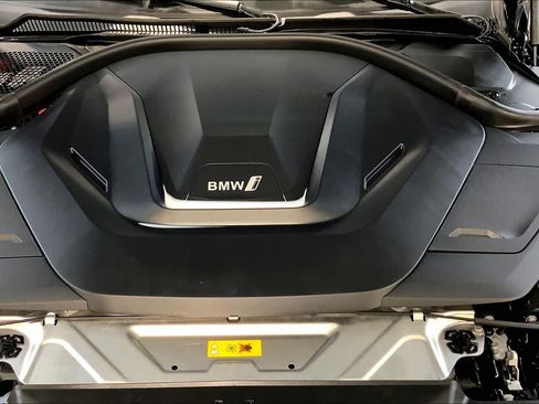 Used 2023 BMW i4 eDrive40 RWD image 30