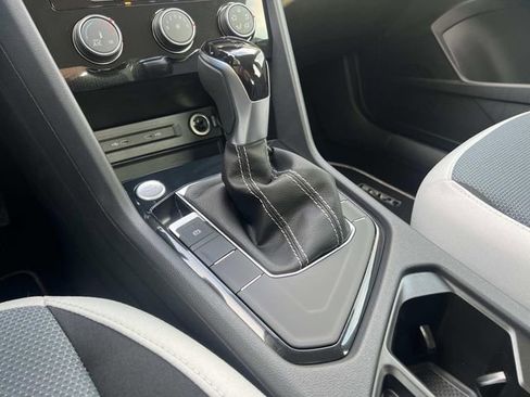 New 2026 Volkswagen Taos S FWD image 22