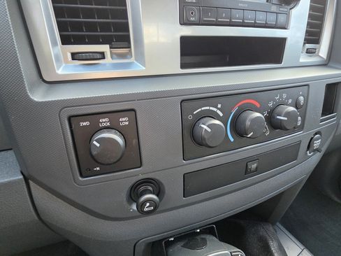 Used 2007 Dodge Ram 3500 Truck SLT w/ Quad Cab Big Horn Value Group AWD/4WD image 10