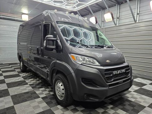 Used 2023 RAM ProMaster 2500 FWD image 4