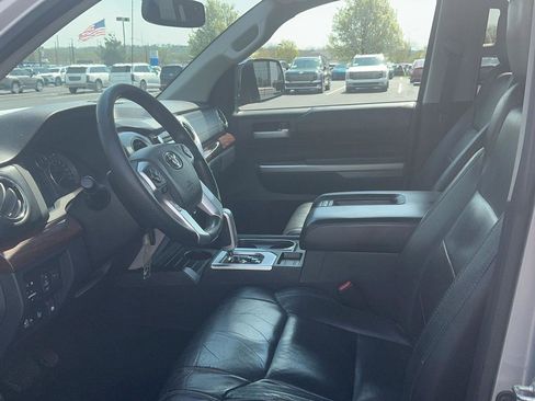Used 2017 Toyota Tundra Limited image 15