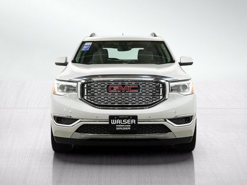 Used 2019 GMC Acadia Denali AWD/4WD image 8