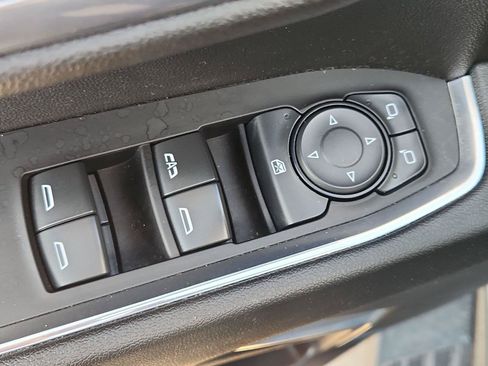 Used 2024 Chevrolet Silverado 1500 LT AWD/4WD image 22