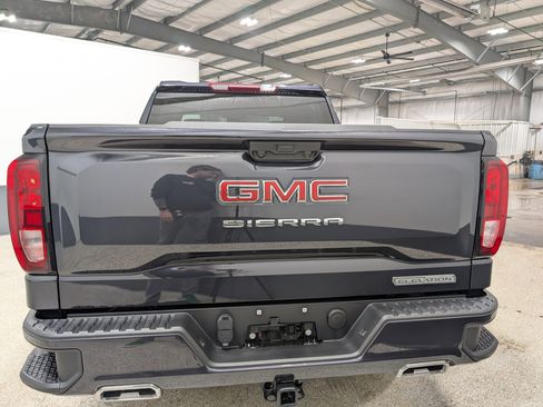 Used 2025 GMC Sierra 1500 Elevation w/ X31 Off-Road Package image 4