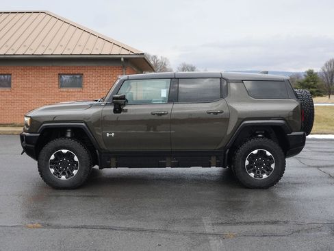 New 2024 GMC Hummer EV 2X w/ Extreme Off-Road Package image 7