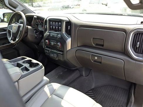 Used 2020 Chevrolet Silverado 1500 LT w/ All-Star Edition image 39