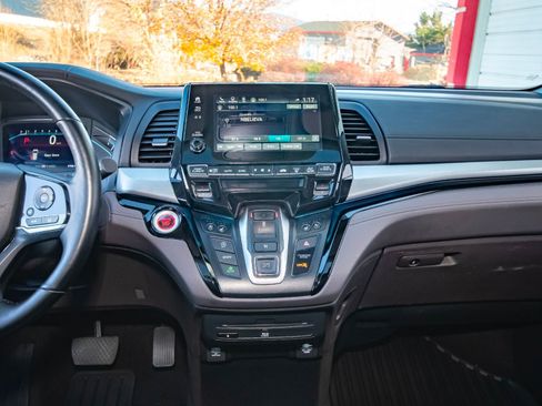 Used 2019 Honda Odyssey Elite image 21