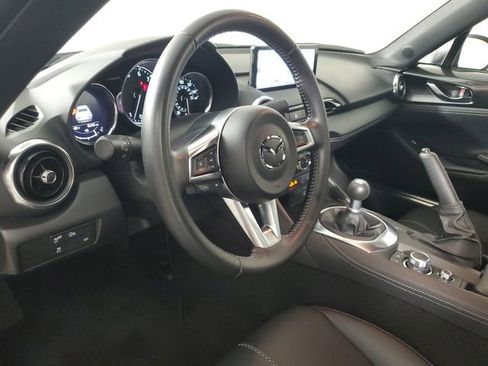 Used 2025 MAZDA MX-5 Miata RF Grand Touring image 17