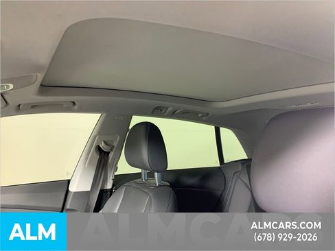 Used 2023 Audi Q8 Premium Plus image 22