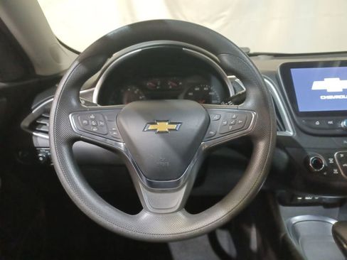 Used 2023 Chevrolet Malibu LT image 11
