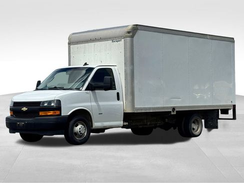 Used 2021 Chevrolet Express 3500 w/ Power Convenience Package RWD image 3