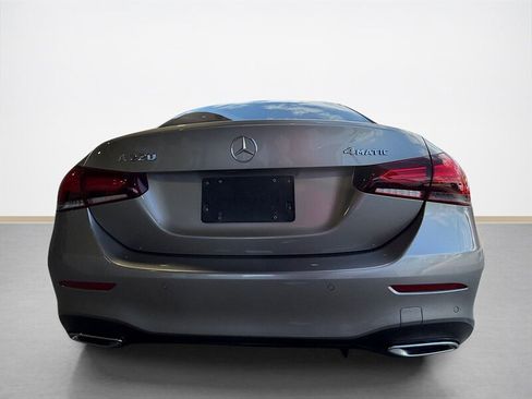 Used 2019 Mercedes-Benz A 220 4MATIC image 5