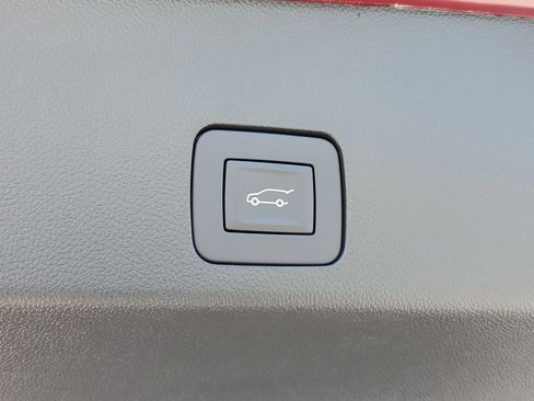 Used 2025 Buick Encore GX Sport Touring w/ Advanced Technology Package image 7