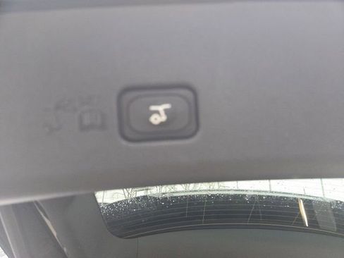 Certified 2024 Lincoln Nautilus Reserve w/ Equipment Group 202A image 22