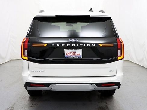New 2025 Ford Expedition Max Platinum w/ Driver's Package image 6