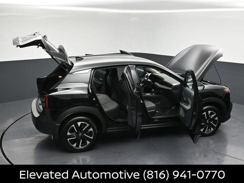 Certified 2026 Nissan Kicks SV w/ Cold Weather Package AWD/4WD image 29