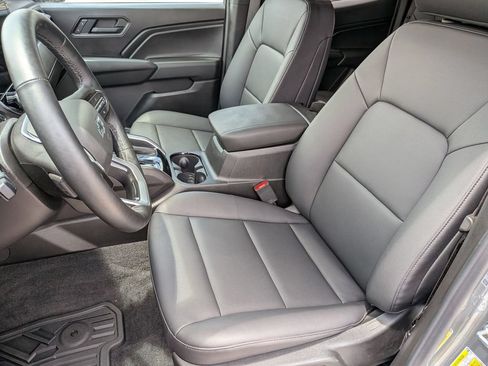 Used 2026 Chevrolet Colorado Trail Boss AWD/4WD image 14