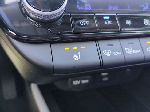 New 2026 Hyundai Elantra Limited FWD image 27