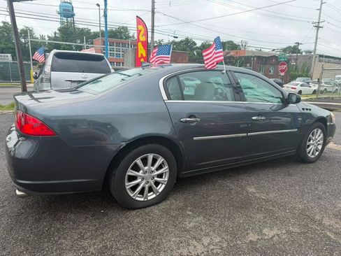 Used 2011 Buick Lucerne CX FWD image 3