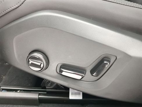 New 2026 Volvo XC60 T8 Plus w/ Protection Package Premier image 16