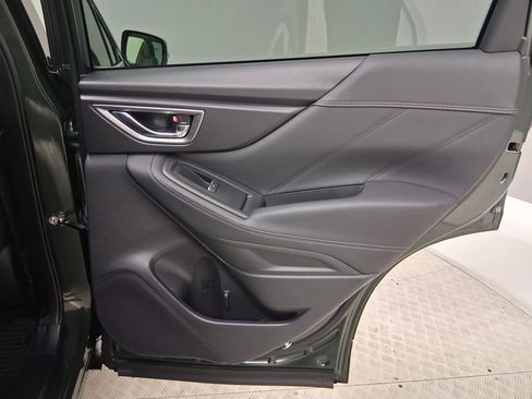 Used 2023 Subaru Forester Touring image 34
