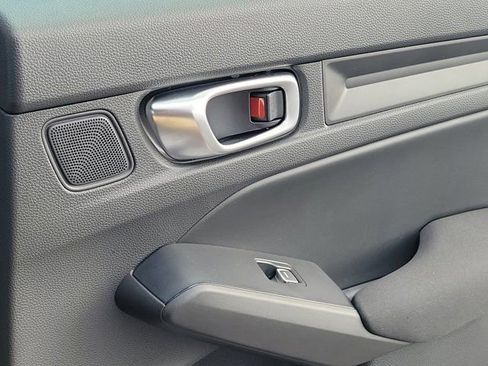 Used 2025 Honda Civic Sport image 6