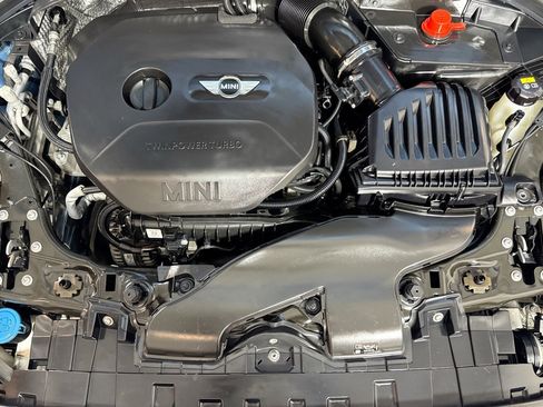 Used 2017 MINI Cooper Clubman ALL4 image 27