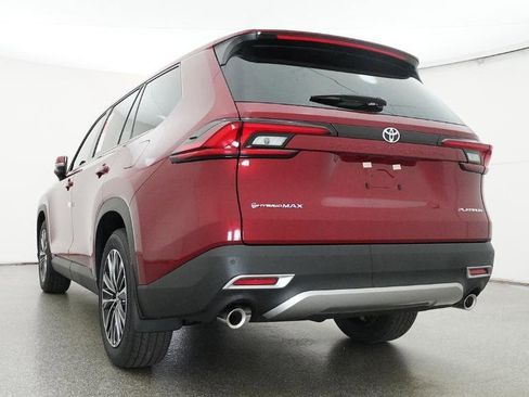 New 2026 Toyota Grand Highlander Hybrid MAX Platinum image 4