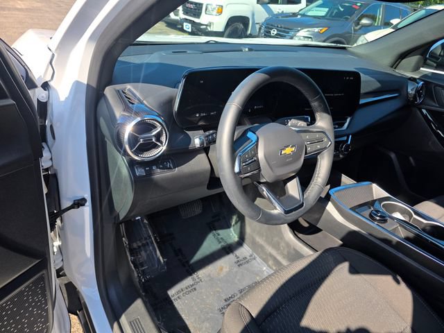 Used 2026 Chevrolet Equinox LT w/ LPO, Floor Liner Package AWD/4WD image 22