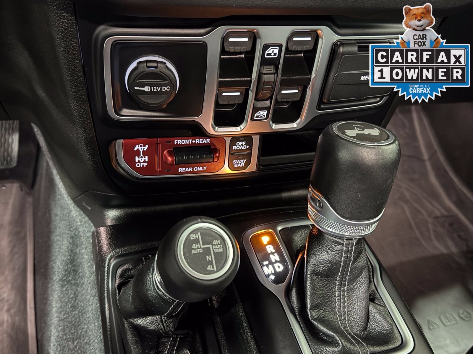 Used 2024 Jeep Wrangler Unlimited Rubicon AWD/4WD image 26
