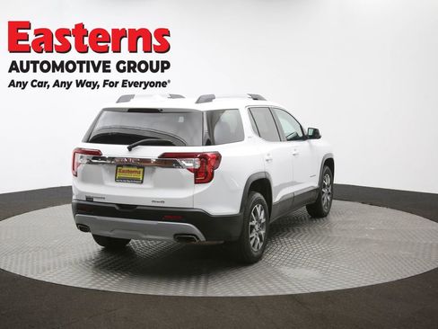 Used 2023 GMC Acadia SLT image 42