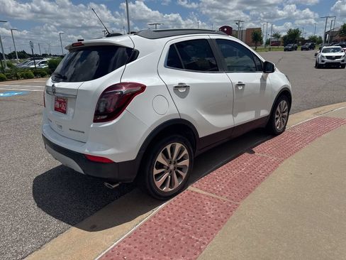 Used 2017 Buick Encore Preferred FWD image 4