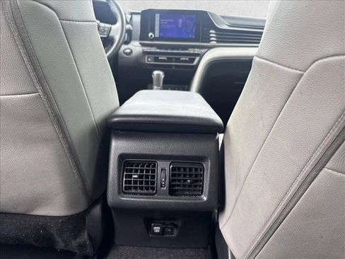 Used 2026 Toyota Camry SE FWD image 22