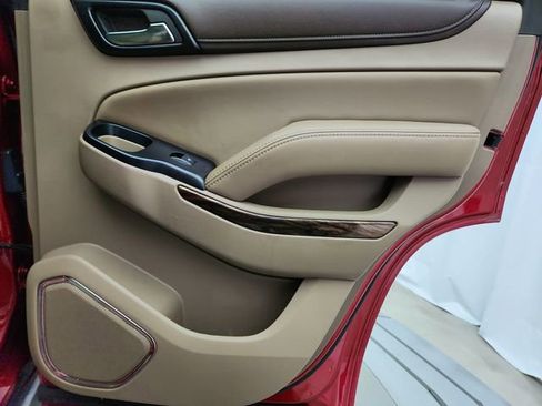 Used 2015 GMC Yukon SLT w/ Open Road Package image 38