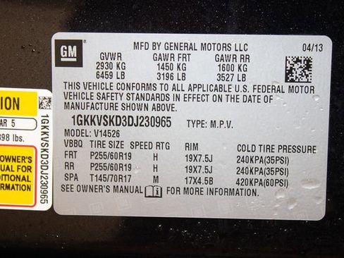 Used 2013 GMC Acadia SLT image 36